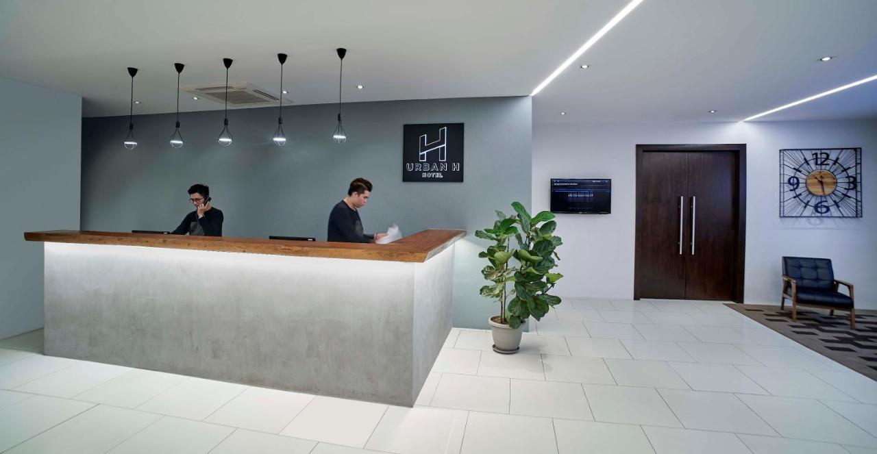 Urban H Hotel 3*