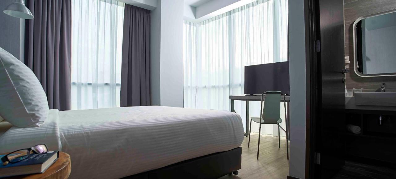 Urban H Hotel